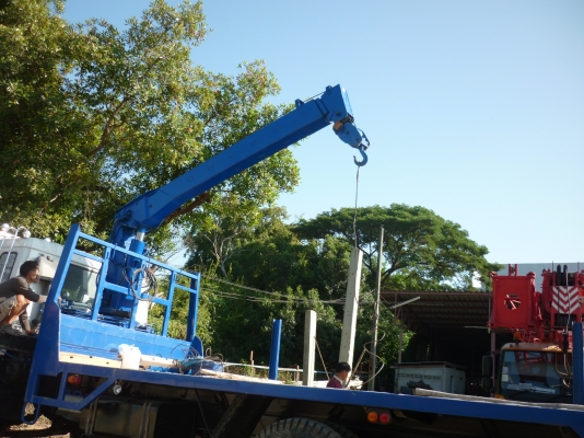 ขาย เครน ทาดาโน่ 4 ตัน พร้อม กะบะพื้นเรียบยาว 6 เมตร ราคา 220,000