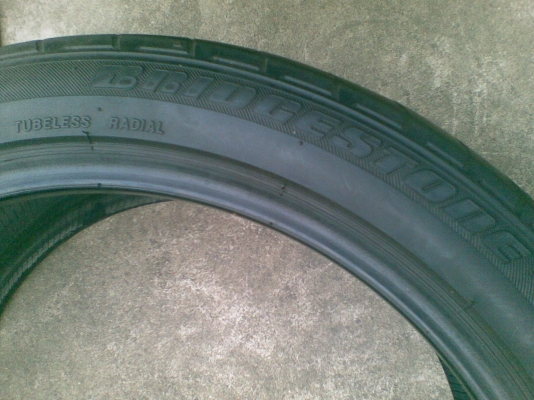 ขายล้อแม็กซ์  2 วง ราคา 6500