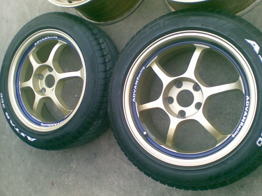 ขายล้อแม็กซ์  2 วง ราคา 6500