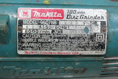 เจียร 7 นิ้ว Makita รุ่น 9607NB > 1800 W ญี่ปุ่นแท้ +มือจับ+ใบตัด ปุ่มล็อกใบเสีย