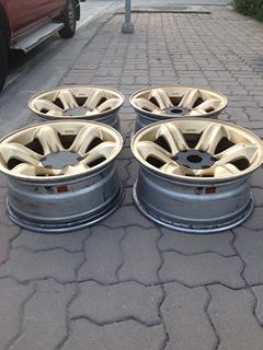 ขายล้อเล็บเหยี่ยว แท้ เดิม ขอบ16 กว้าง7 ครับผม ขายล้อเล็บเหยี่ยว แท้ เดิม ขอบ16 กว้าง7 ครับผม