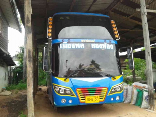 ขาย6ล้อ บัสโดยสาร พร้อมเครื่องเสียง เครื่อง165 พ.เพาเวอร์ เบรคทิฟฟี่ ยาว10.5เมตร