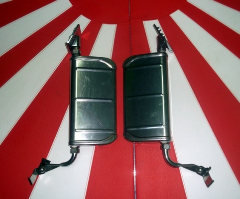 กระจกเเต่งญีปุ่นเเท้ กระจกเลนส์นูนครับดูเลย ใส่TOYOTA RN10 RN13เเละดัทสัน 620