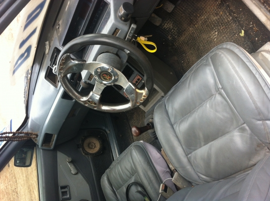 ขายเก๋ง มิซซู แชมป์ ถูกๆซักคัน