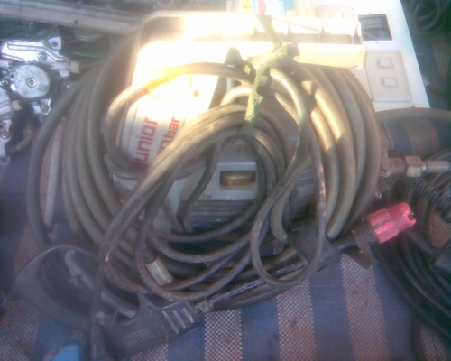 เครื่องฉีดน้ำแรงดันสูงโรตาลีสภาพพร้อมใช้เดิมๆครับสายพร้อมตัวนี้แรงมากครับราคานี้สุดคุ้มครับใช้ยาวครับรุ้นนี้