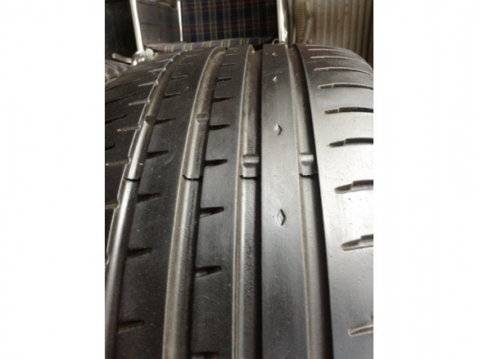 ยาง Acceirera 225 40 18 VRS import auto part