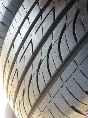 ขายยาง215/45/17 ปี 2210 BRIDGESTONE TURANZA GR90 1คู่