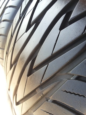 ขายยาง215/45/17 1212 TOYO PROXES JAPAn 1 คู่