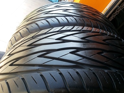 ขายยาง215/45/17 1212 TOYO PROXES JAPAn 1 คู่