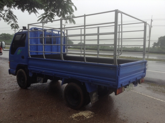 ISUZU หกล้อป้ายเล็ก (ไม่ติดเวลา) เครื่องดี. ซัซซี่สวย 350,000