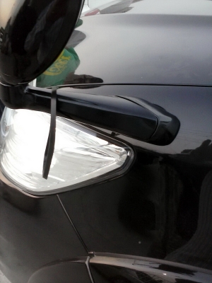 กระจกมองมุมทรง TOYOTA (ติดตั้งโดยไม่ต้องเจาะตัวรถ)