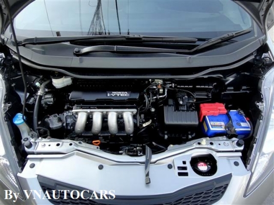 ฟรีดาวน์ 2009 HONDA JAZZ 1.5 i-VTEC V (AS) วิ่งแค่6หมื่นโล สภาพดี