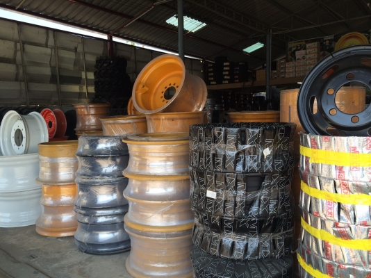 กะทะล้อรถเครน ขนาด 16.00-25 TADANO 25ตัน TR 250M (M4,M5) กะทะล้อรถเครน ขนาด 16.00-25 TADANO 25ตัน TR 250M (M4,M5)