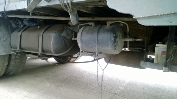 (รถหลุดมัดจำ)10ล้อเพลาเดียวHINO KT925  รถใช้งานอยู่ประจำ คัสซีสวย.เครื่องดีมาก ภาษีเพิ่งต่อ..