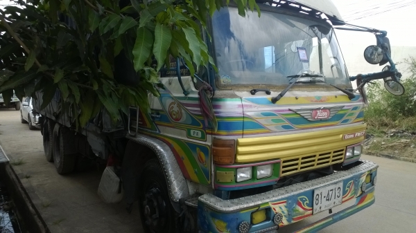 (รถหลุดมัดจำ)10ล้อเพลาเดียวHINO KT925  รถใช้งานอยู่ประจำ คัสซีสวย.เครื่องดีมาก ภาษีเพิ่งต่อ..