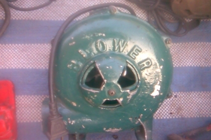 ตัวเป่าลมขนาด 2 นิ้วสภาพเดิมสวยครับลมแรงดีครับตัวนี้สภาพดีครับราคานี้คุ้มไม่ต้องเบิกใหม่ครับ