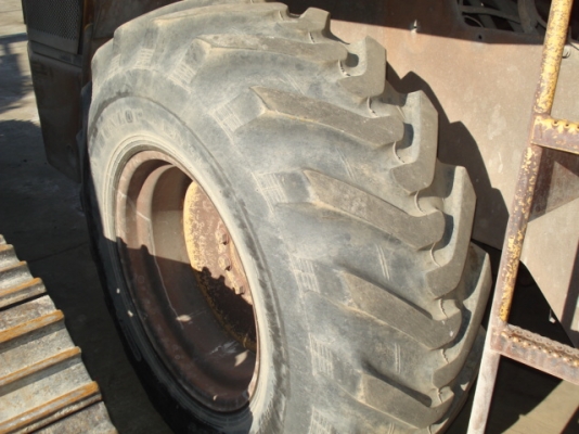 ขาย! รถตัก(ล้อยาง)นำเข้ามือสอง CAT / 910G / AKR00809 / 7,416ชม / ปี2001 / รถสต๊อคอยู่ที่ญี่ปุ่น