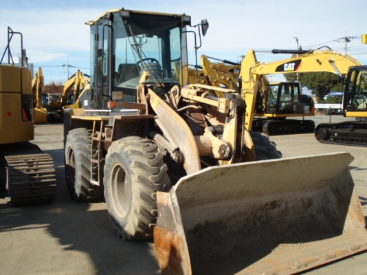 ขาย! รถตัก(ล้อยาง)นำเข้ามือสอง CAT / 910G / AKR00809 / 7,416ชม / ปี2001 / รถสต๊อคอยู่ที่ญี่ปุ่น