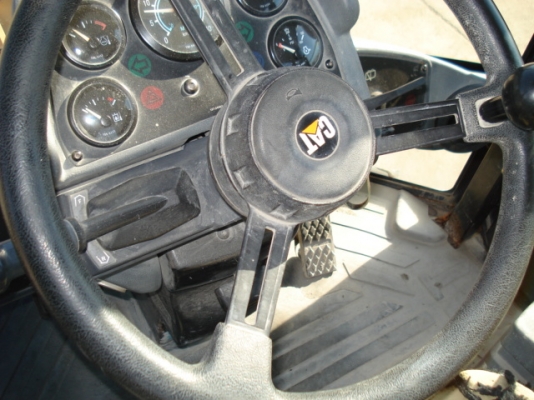 ขาย! รถตัก(ล้อยาง)นำเข้ามือสอง CAT / 910G / AKR00809 / 7,416ชม / ปี2001 / รถสต๊อคอยู่ที่ญี่ปุ่น