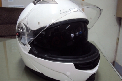 ขายหมวกกันน็อค LS2 FF370.1 - EASY นำเข้าจากประเทศอิตาลี สภาพสมบูรณ์ แท้ 100\% สนใจติดต่อ 083-7092368 (เป้) ขายหมวกกันน็อค LS2 FF370.1 - EASY นำเข้าจากประเทศอิตาลี สภาพสมบูรณ์ แท้ 100\% สนใจติดต่อ 083-7092368 (เป้)