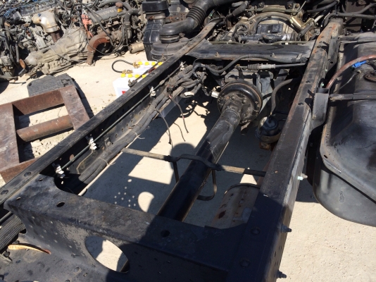 ขายisuzu npr เครื่อง 4Hk1 นำเข้าจากญี่ปุ่นพร้อมใบอินวอย