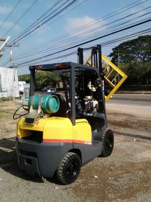 ขายรถยก 2.5 ตัน TCM  FG25-T3 รุ่นล่าสุด เครื่องเบนซิน+แก๊สLPG เกียร์ออโต้ เสา 3 เมตร งาหมุน 360'สภาพสวยเทพ