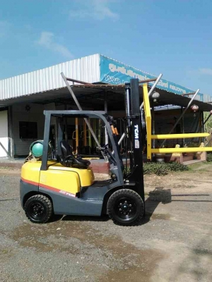 ขายรถยก 2.5 ตัน TCM  FG25-T3 รุ่นล่าสุด เครื่องเบนซิน+แก๊สLPG เกียร์ออโต้ เสา 3 เมตร งาหมุน 360'สภาพสวยเทพ