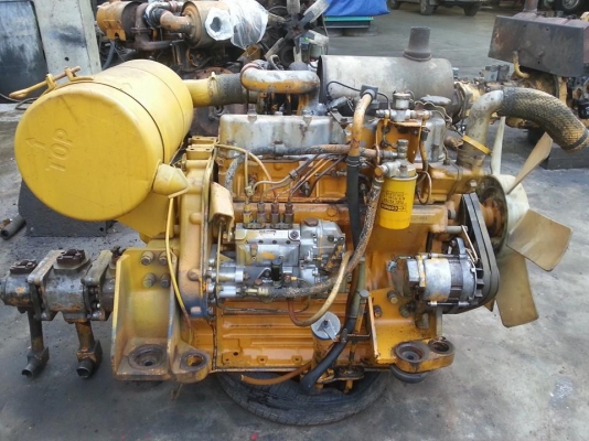 ขายเครื่อง Komatsu 4d105-2