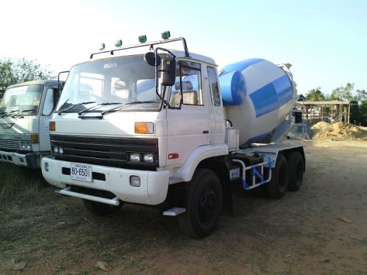 รถโม่ปูน นิสสัน cwm430เทอร์โบ 290แรงม้า เช็คใหม่ยางใหม่โม่ 7คิวทะเบียนพร้อม