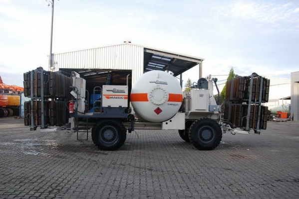WIRTGEN  HM4500  Y2000