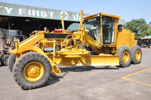 CATERPILLAR  140 H  SN  2ZK04697