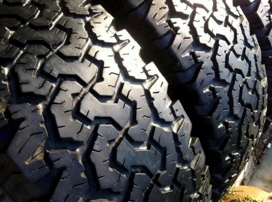 ขายยาง BF Goodrich Allterrain ขนาด 265 75 r16 ปี1910