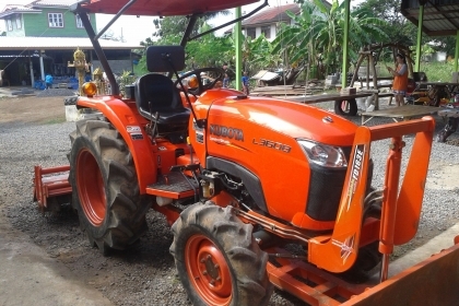 ขาย L3608 มาพร้อมดันหน้าและโรตารี 163 สภาพใหม่มากราคาแค่ 330000 บาทเอง