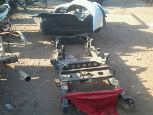 แชสชี NPR 71L มีใบกำกับภาษี และใบแสดงการนำเข้า (แบบ 32 ) แชสชี NPR 71L มีใบกำกับภาษี และใบแสดงการนำเข้า (แบบ 32 )