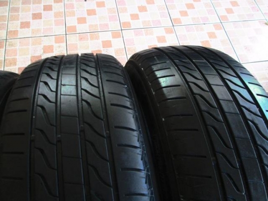 ขายยาง MICHELIN LC 215-60-16 ปี12 สดๆ (1ชุด)