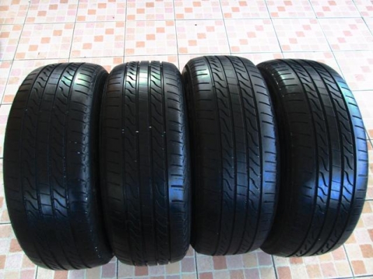 ขายยาง MICHELIN LC 215-60-16 ปี12 สดๆ (1ชุด)
