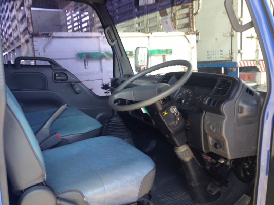 ขายรถบรรทุก 4 ล้อ ทะเบียนไม่ติดเวลา ISUZU NKR ปี 2549 (รถห้างแท้)