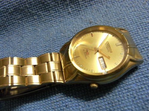 15ม.ค.((น้าเล็ก)) นำเสนอนาฬิกาข้อมือ 15ม.ค.((น้าเล็ก)) นำเสนอนาฬิกาข้อมือ