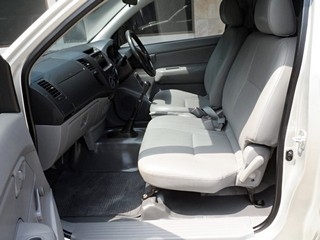 TOYOTA VIGO 3.0 D4D MT ปี 2007 พร้อมหลังคาอลูมิเนียม จัดไฟแนนซ์ได้ T.086-527-9533