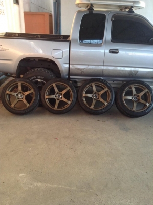 .<<ขายล้อแมค18>>Prodrive-go-05f 5รู114 หน้า8.5. หลัง10พร้อมยาง สีน้ำตาล .. สนจัยโทรมาคัฟ. 089-4810303. เฮียนัด. . .<<ขายล้อแมค18>>Prodrive-go-05f 5รู114 หน้า8.5. หลัง10พร้อมยาง สีน้ำตาล .. สนจัยโทรมาคัฟ. 089-4810303. เฮียนัด. .