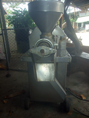 ขายเครื่องคั้นน้ำกระทิสภาพดี ราคา 6500 บาท