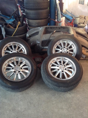 ขายล้อแมค17 6รูกว้าง8นิ้ว4เส้น พร้อมยาง..สนจัยติดต่อ  คุณแบง  085-7656352