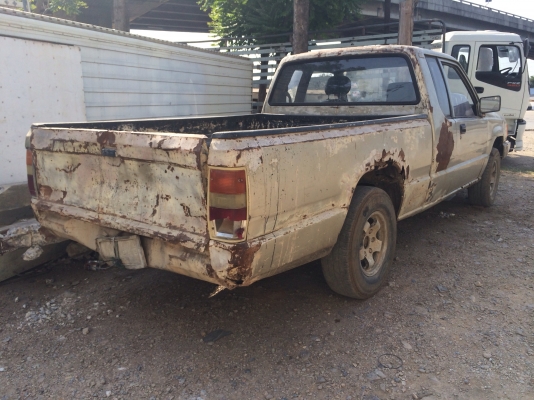 ขายรถกระบะมิสซู 98แรง ปี 36 48000บาท