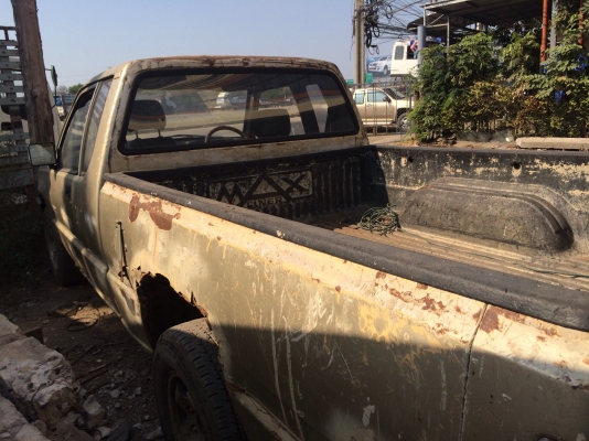 ขายรถกระบะมิสซู 98แรง ปี 36 48000บาท