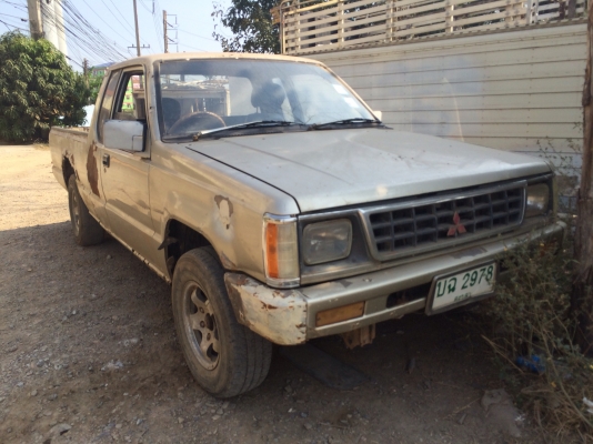 ขายรถกระบะมิสซู 98แรง ปี 36 48000บาท