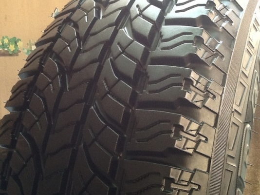 ขายาง  Yokohama  245 x 70 x 16  Japan