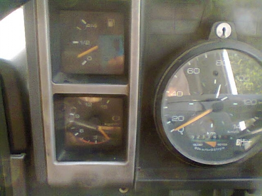 ขายหัวเก๋ง10ล้อ ISUZU JCM สภาพพอใช้(มีผุ) รูปเยอะ48,000บาทต่อรองได้ครับ(ได้รับความไว้วางใจจากลูกค้า จ.ชัยภูมิ) มัดจำแล้วครับ