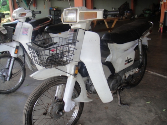 ขาย คัสต้อม สีขาว เดิมสวย ทะเบียนพร้อมชุดโอน