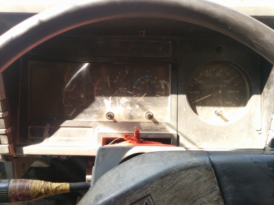 ขายเก๋งหัวตัด isuzu Rocky 195 แรงม้า หัวไทย