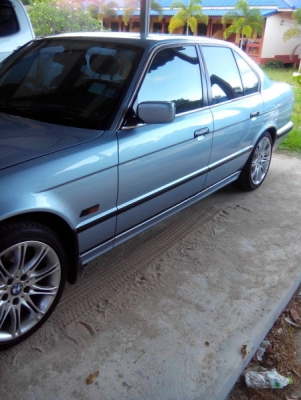 ขาย Bmw E34 สภาพเดิมไม่เคยทำสีครับ ขาย Bmw E34 สภาพเดิมไม่เคยทำสีครับ